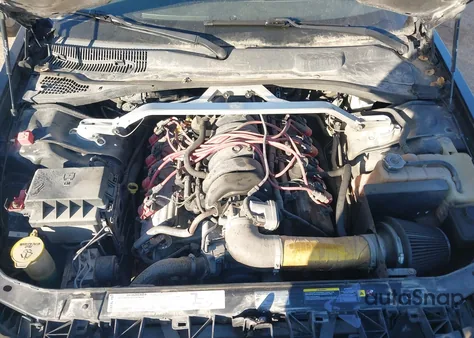 2005 Dodge Magnum Rt z USA, uszkodzony, nr VIN 2D8GV58245H526753